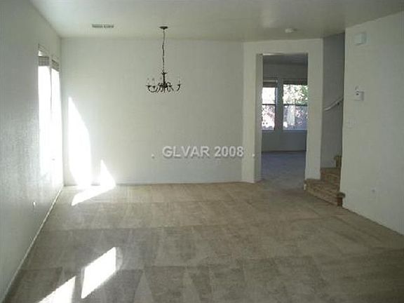 4th image of 128 La Padania Ave