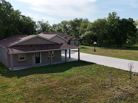 5th image of 979 Fauna Rd