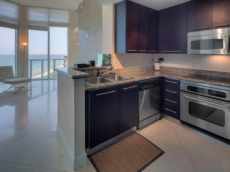 6515 Collins Ave #1804 — Photo 1
