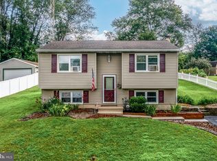 317 Brook Ln, Wrightsville, PA 17368