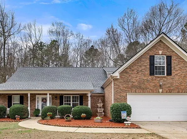 495 Red Bud Rd, Jefferson, GA 30549