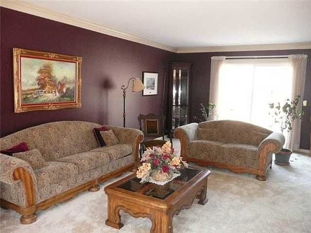 2nd image of 853 Whitehall Dr
