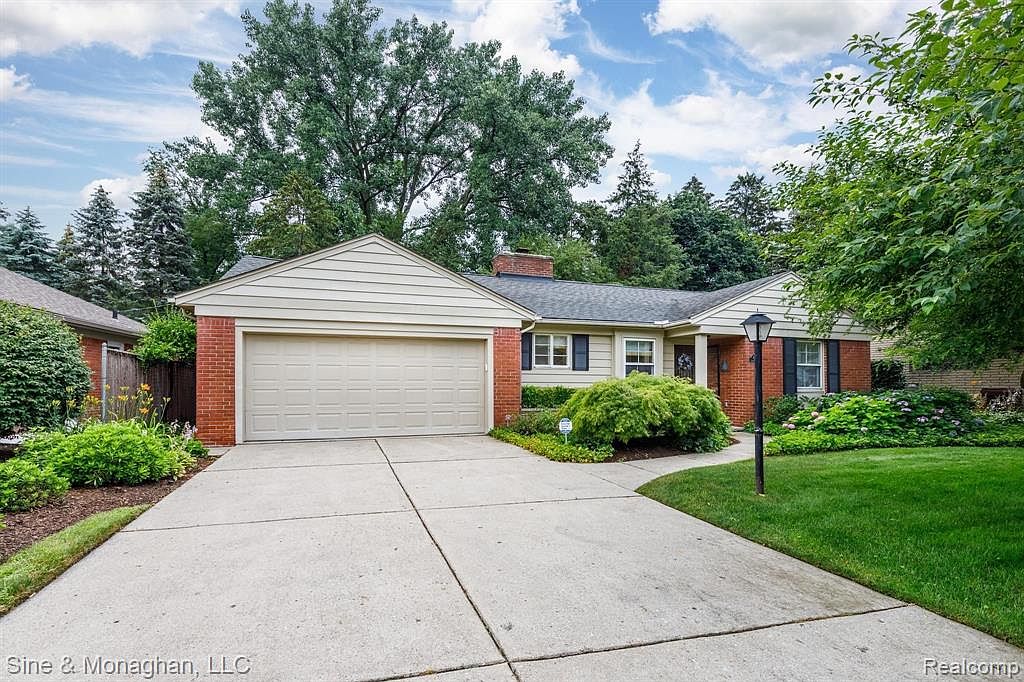 850 Shoreham Rd, Grosse Pointe Woods, MI 48236 Zillow