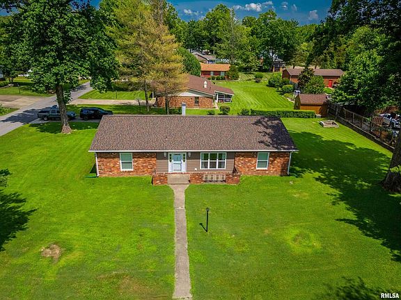 2nd image of 103 Westernaire Dr