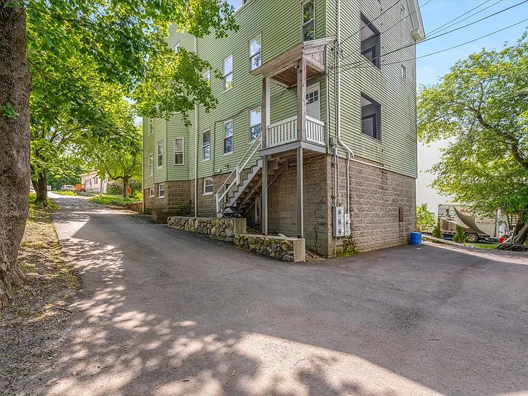 427 Hamilton St #2 — Photo 7