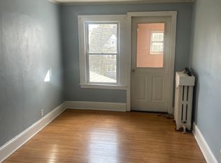 21 Ardmore Rd, West Hartford, CT 06119