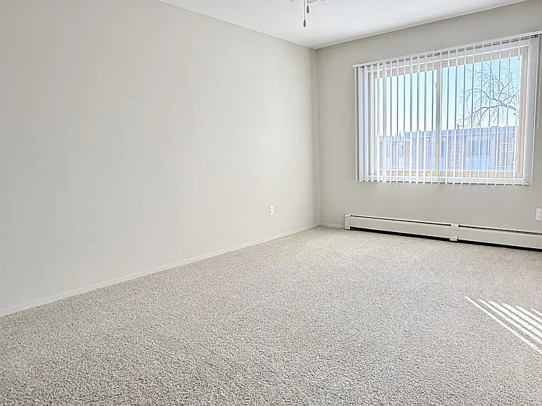 Parkview Apartments — Photo 26