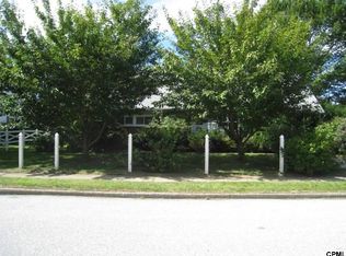 1432 Wogan Rd, York, PA 17404