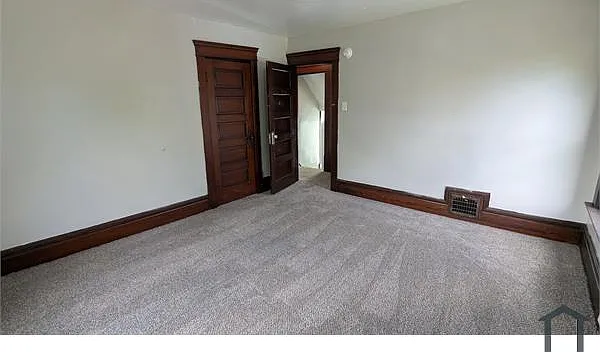 163 Russell Ave — Photo 16