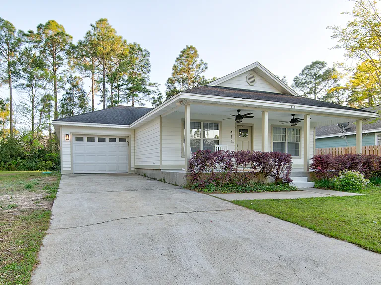 412 Hunters Rd — Photo 3