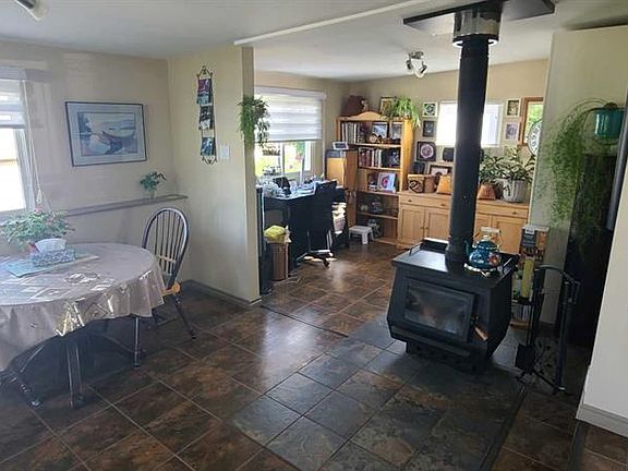 5th image of 5714 W 52nd St