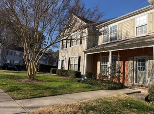 712 Canyon Lake Cir, Morrisville, NC 27560