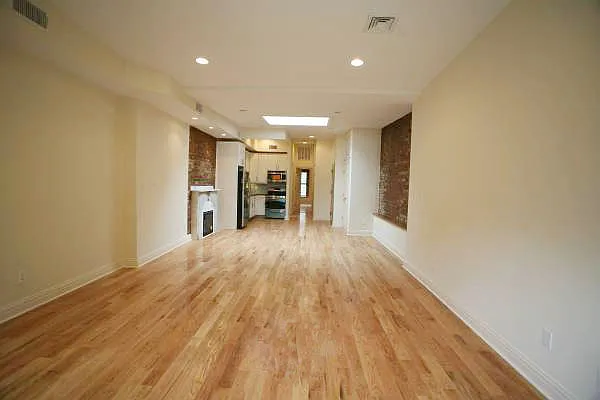 Rented by Multiple Choice Realty | media 20