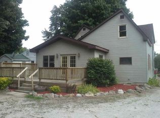 208 North St, Argos, IN 46501