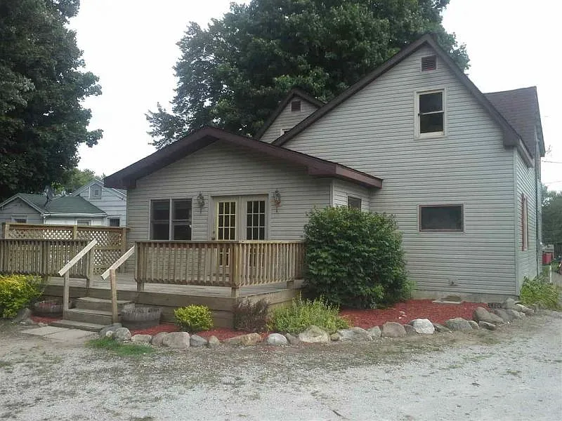 208 North St photo 1