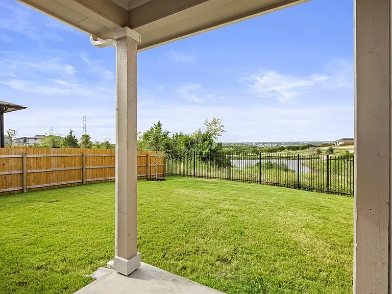 7911 Linda Michelle Ln — Photo 22