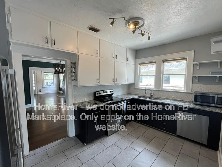 1212 E Mohawk Ave — Photo 5