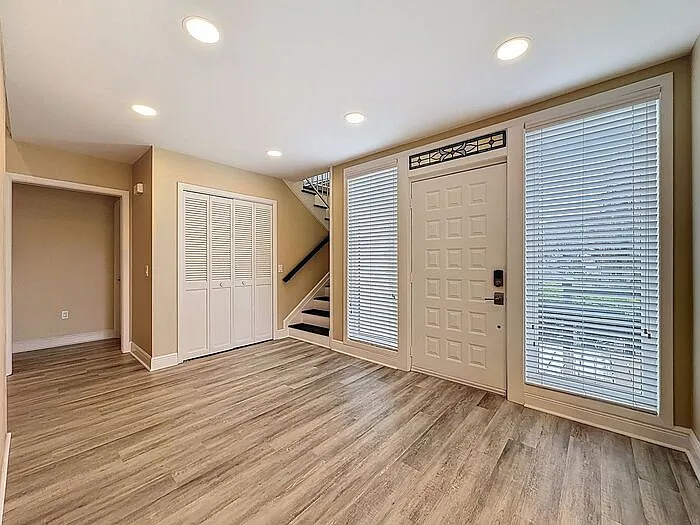 6846 Lake View Dr — Photo 5