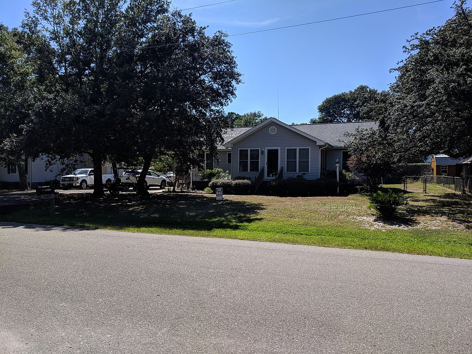 2nd image of 2785 Seashell Dr SW