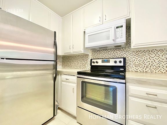 2nd image of 2108 S Bentley Ave #1