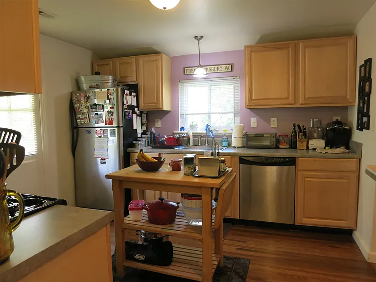 1114A Wellford St — Photo 17