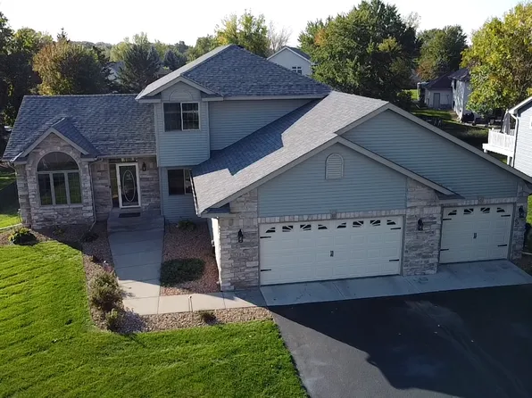 286 139th Ave NW, Andover, MN 55304