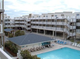 855 Salter Path Rd, Atlantic Beach, NC 28512