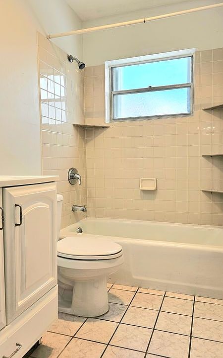 2nd image of 111 Cleveland St APT B9