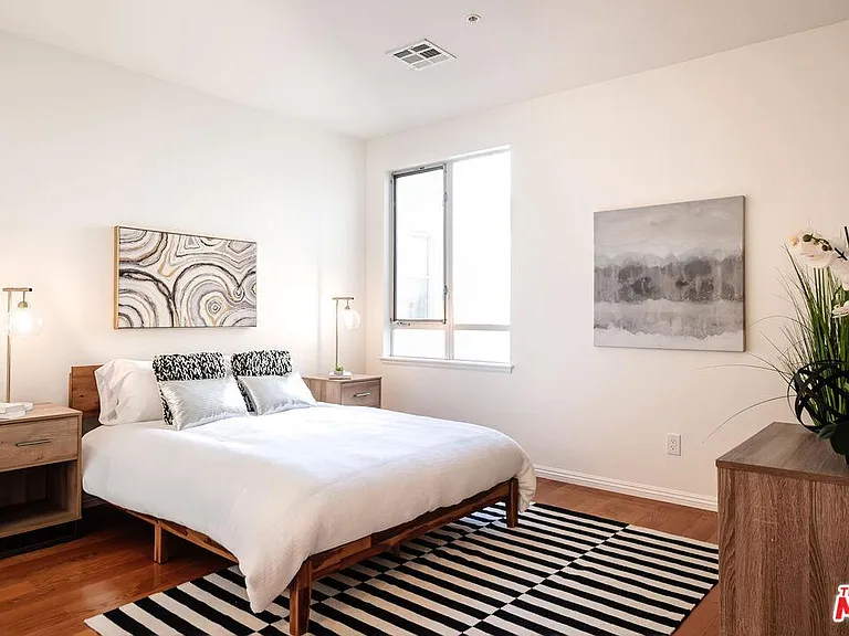 6400 Crescent Park E #110 — Photo 5