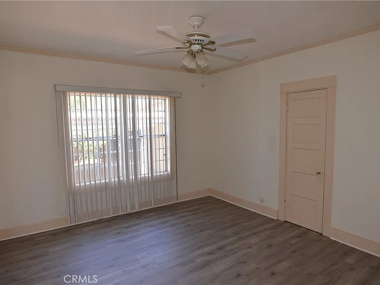 3061 Madison Ave — Photo 8