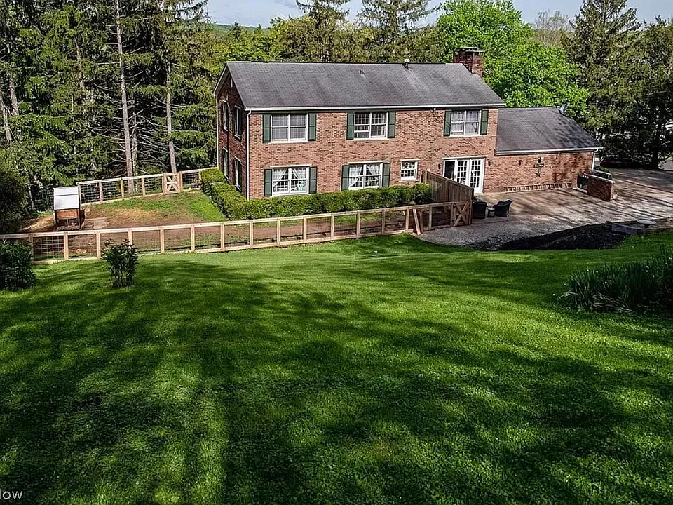 100 Wildwood Dr