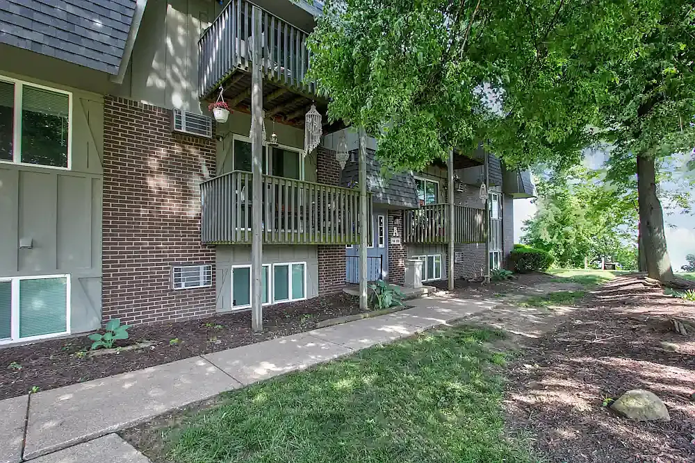 Windjammer Apartments — Photo 3
