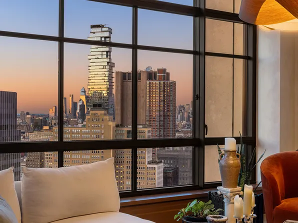 25 Park Row image 10 of 22