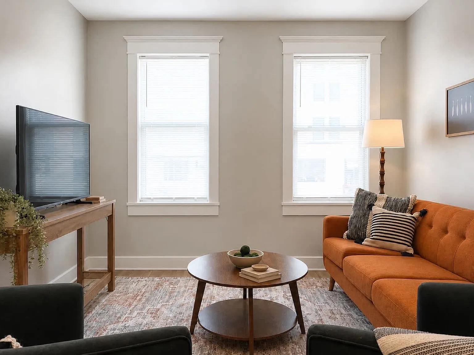 2 bed, 1200 sqft, $2,850 — Photo 1