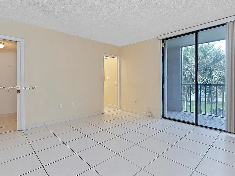 8760 SW 133rd Avenue Rd #301 — Photo 22
