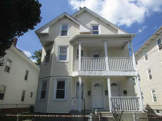 1st image of 476-478 Lonsdale Ave
