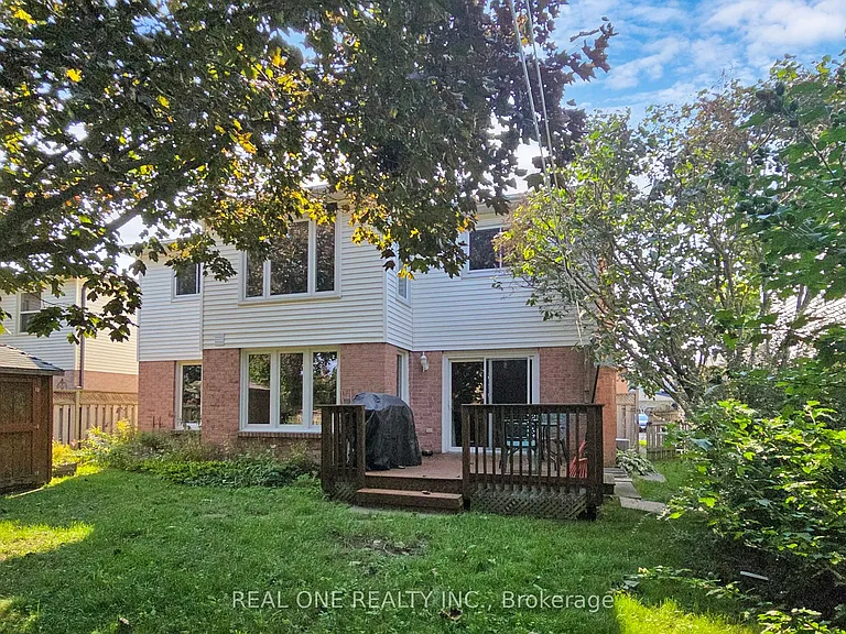 27 Gladiola Ct E — Photo 12