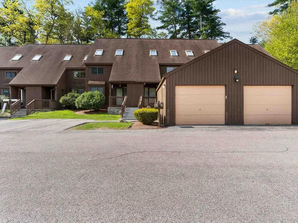 7 Redwood Circle, Nashua, NH 03062