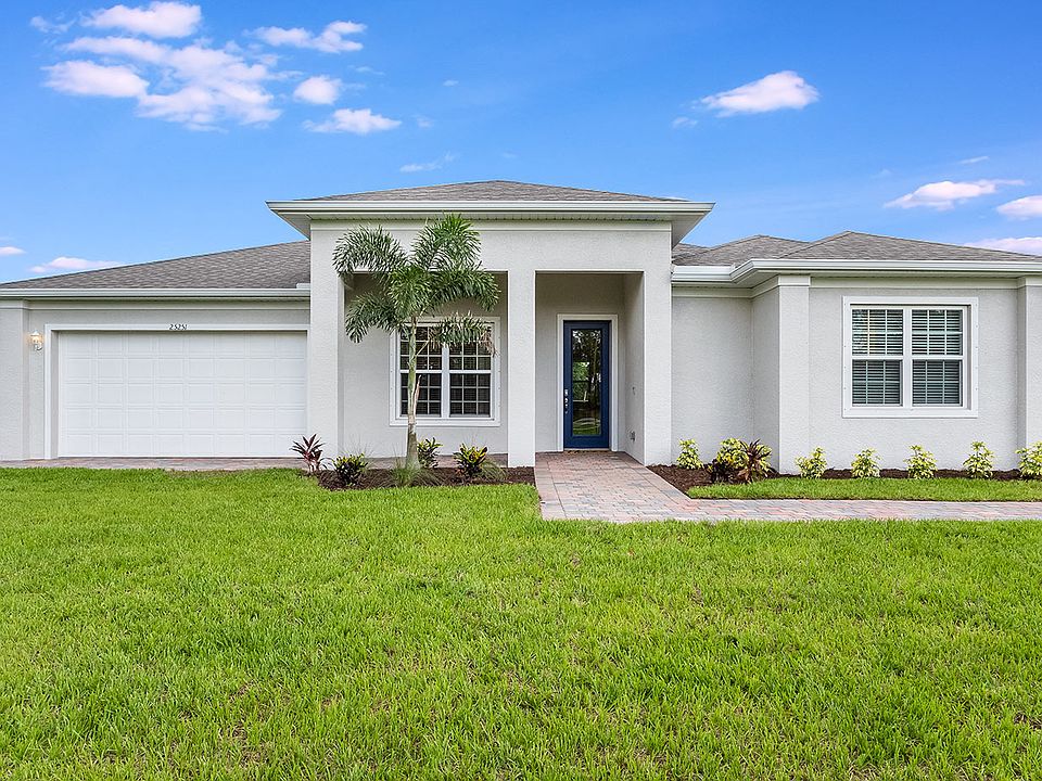 Deep Creek Tradition Series by D.R. Horton Southwest Florida in Deep