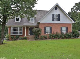 5 Shepard Hills Cv, Little Rock, AR 72223