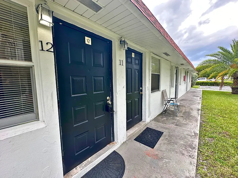 918 S Federal Hwy #12 — Photo 8