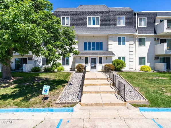 815 Duke Dr APT 227, Grand Forks, ND 58201