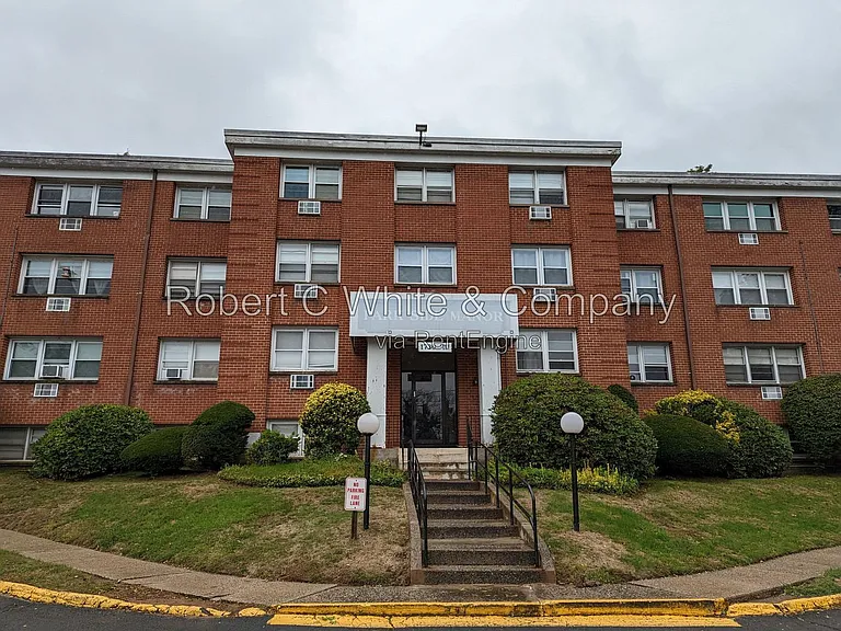 1730 State St #408 — Photo 1