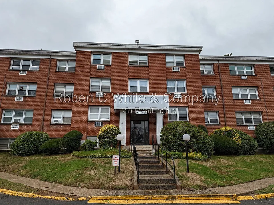 1730 State St #408