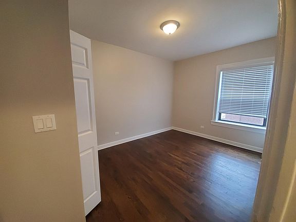 5th image of 1357 W Touhy Ave APT 2S