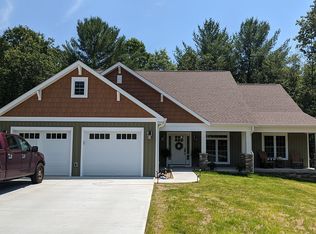 106 Deer Ridge Dr, Hudson, NC 28638