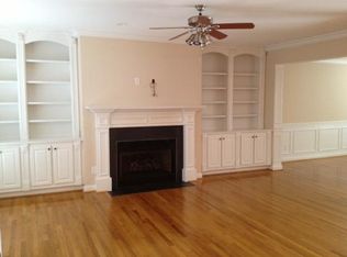 3319 Beaumont Centre Cir, Lexington, KY 40513
