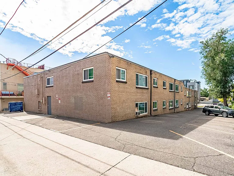 Highland Apartments — Photo 3