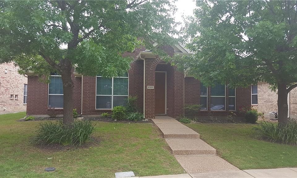 1st image of 9320 Woodhurst Dr