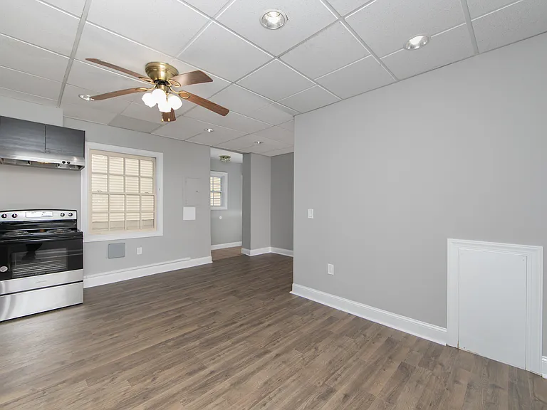 2704 Chestnut Ave #B — Photo 10